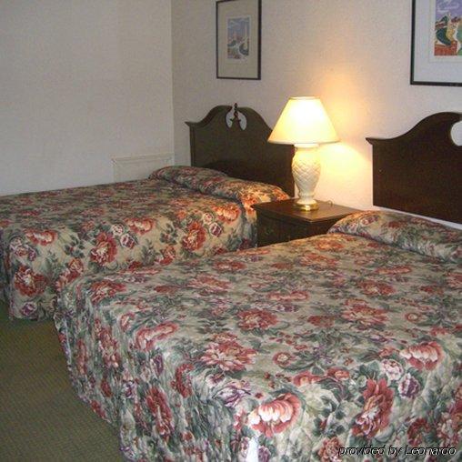 Midtown Motel Newport News Extérieur photo